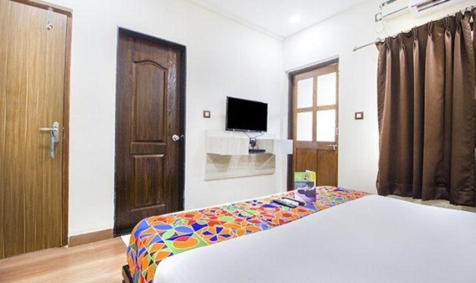 Fabexpress Orchid The Sky Hotel Calangute Exterior photo