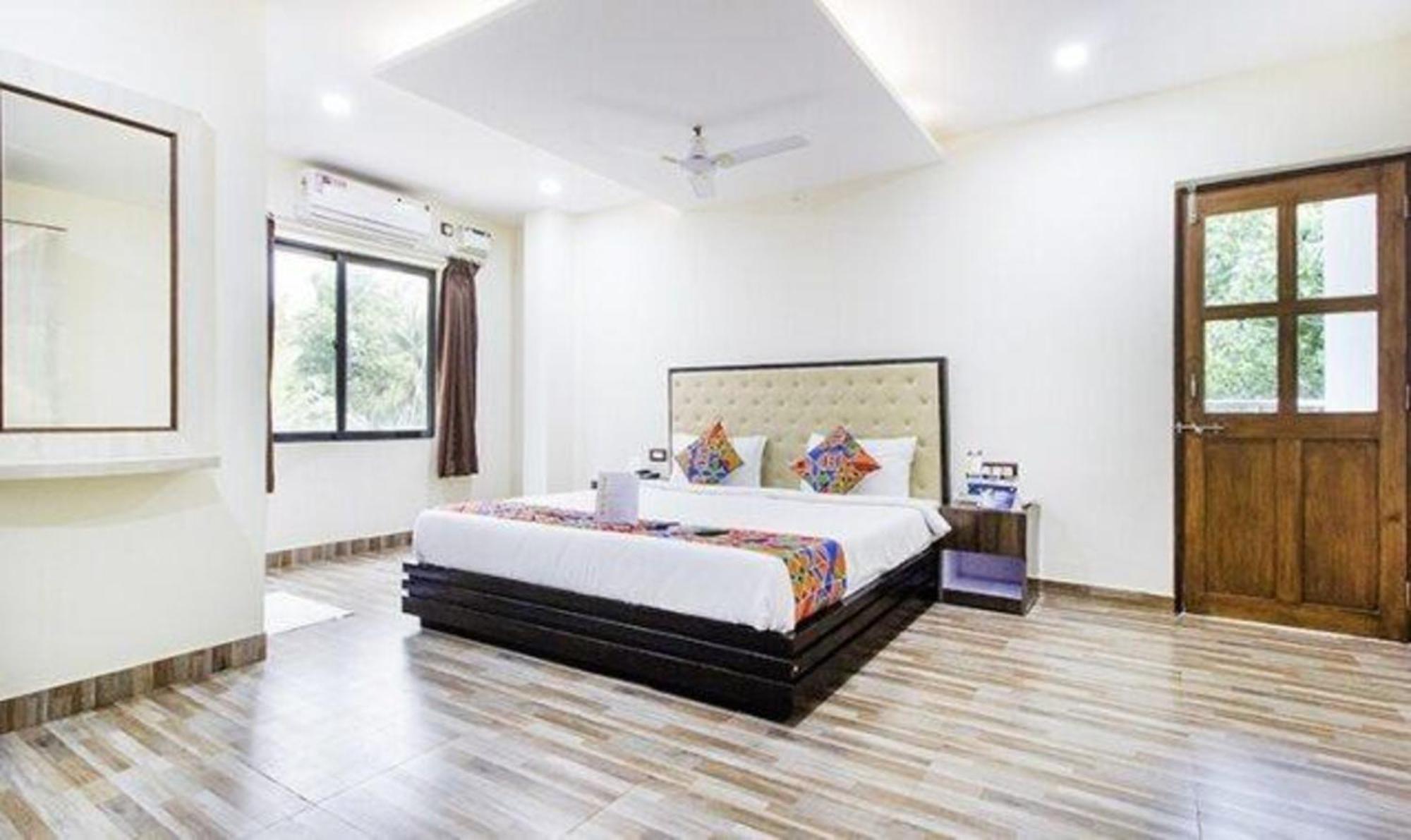 Fabexpress Orchid The Sky Hotel Calangute Exterior photo